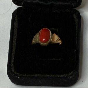 Antique Indian Elegant Red Stone Gold Ring size 9 GUC